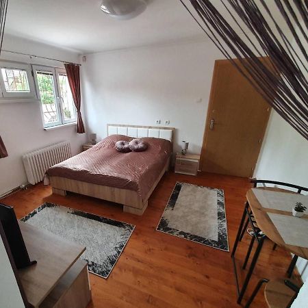 New Apartment Old Town With Free Parking Sarajevo Bagian luar foto