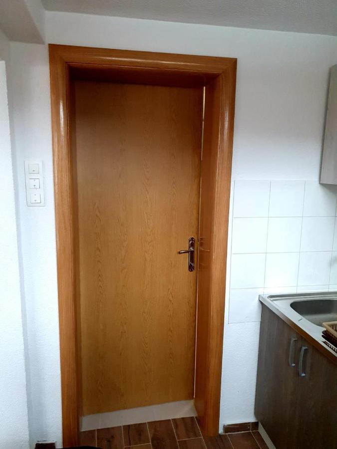 New Apartment Old Town With Free Parking Sarajevo Bagian luar foto